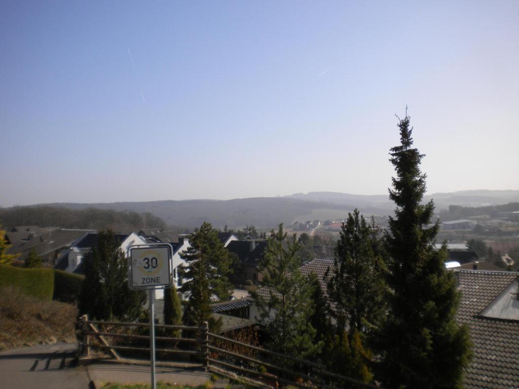 מכרניך Eifel-Landhaus Ferienwohnungen "Em Gardestueffje" מראה חיצוני תמונה